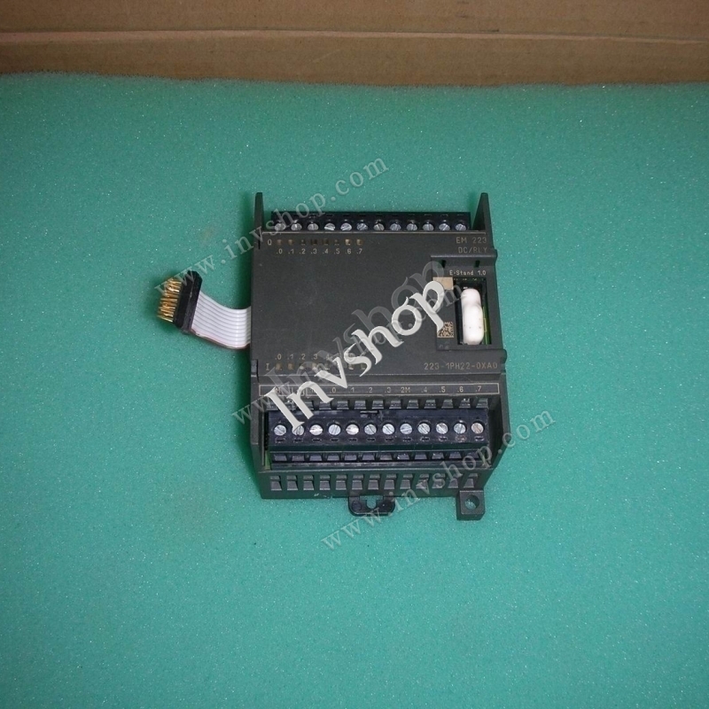 USED 6ES7223-1PH22-0XA0 SIEMENS PLC MODULE