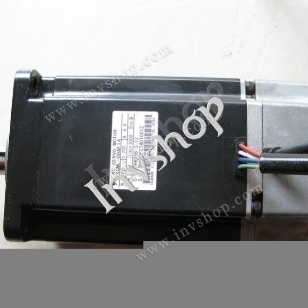 Yaskawa SGML-08AF14 servo motor