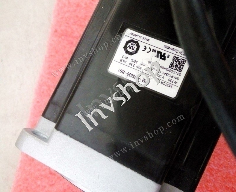 R7M-A75030-BS1 OMRON SERVO MOTOR