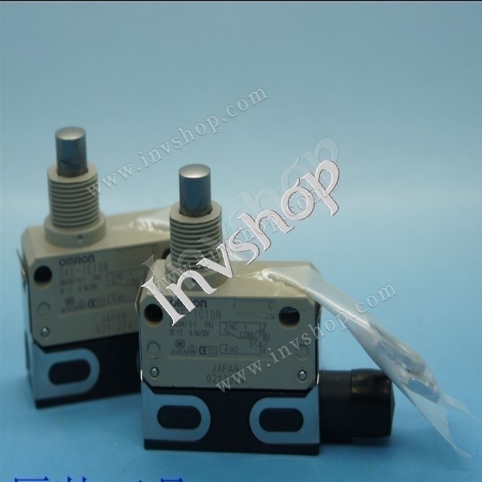 1PC IN BOX NEW D4E-1C10N OMRON Limit Switch