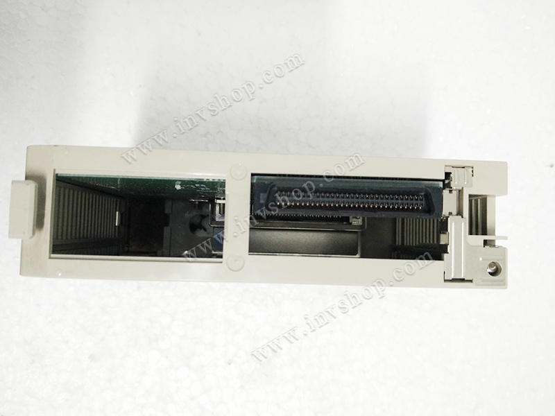 Omron CS1W series PLC CS1D-IC102D I/O control unit module