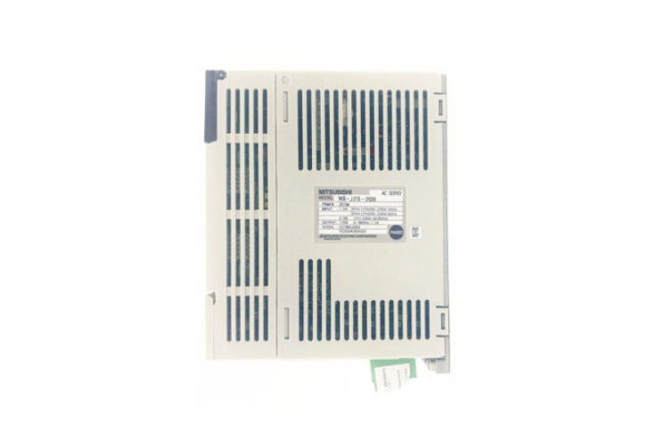 mitsubishi verwendet mr-j2s-20b servoantrieb