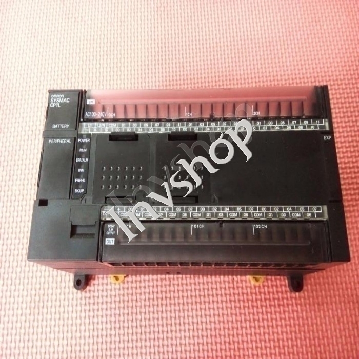 1pc verwendet cp1l-m60dt-a omron plc